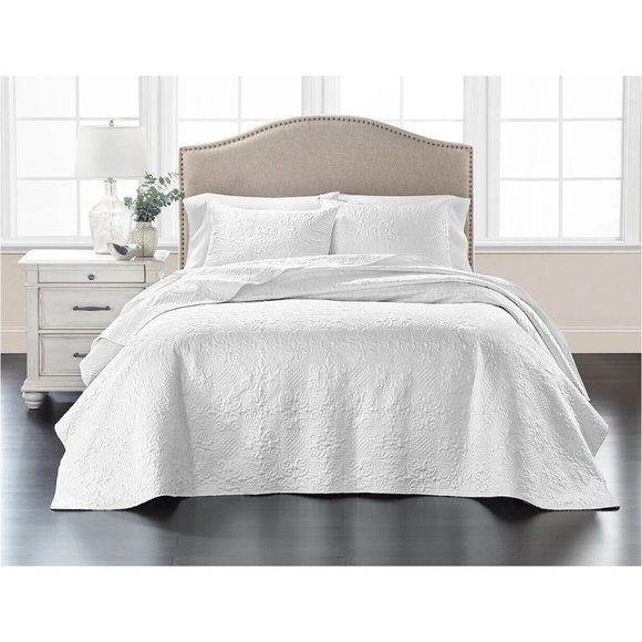 QUEEN Martha Stewart IVORY Medallion Damask Embroidered Silky Satin Bedspread - Picture 1 of 1
